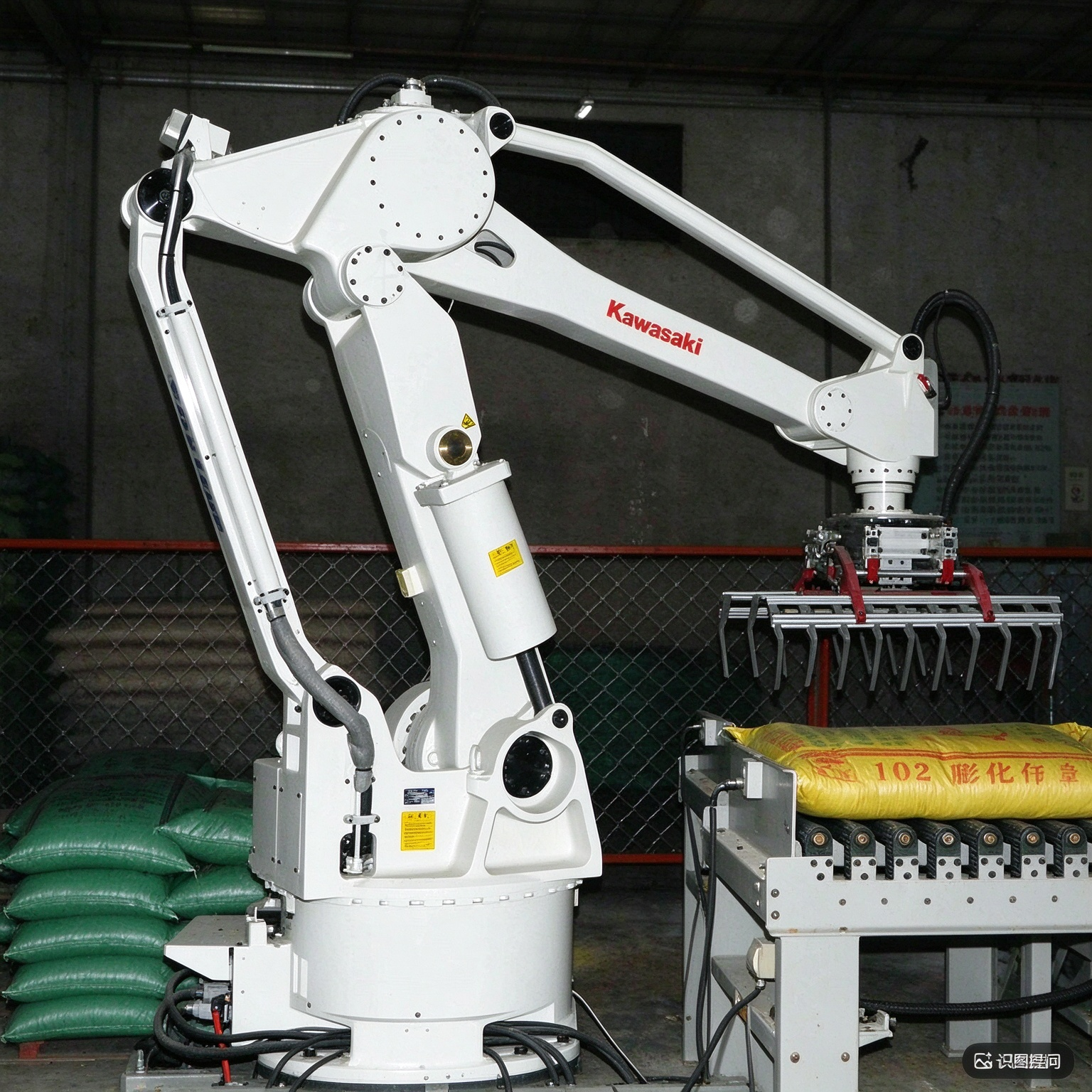 Rice palletizer Kawasaki 180 robot stacker